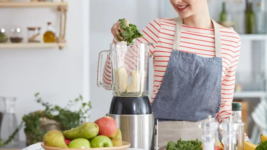 每天一小碗優格、味噌湯或無糖優酪乳（益生菌）可以使腸道菌更平衡。