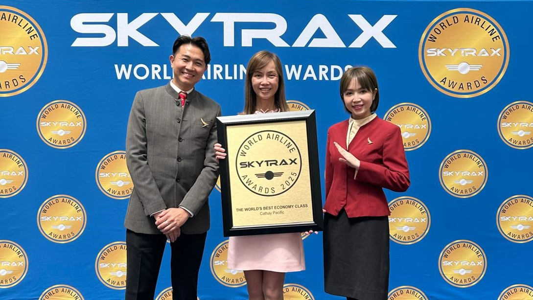 國泰航空於年度Skytrax大獎 榮膺全球最佳航空公司三甲 兼奪全球最佳經濟客艙及最佳機上娛樂殊榮(國泰航空官網)