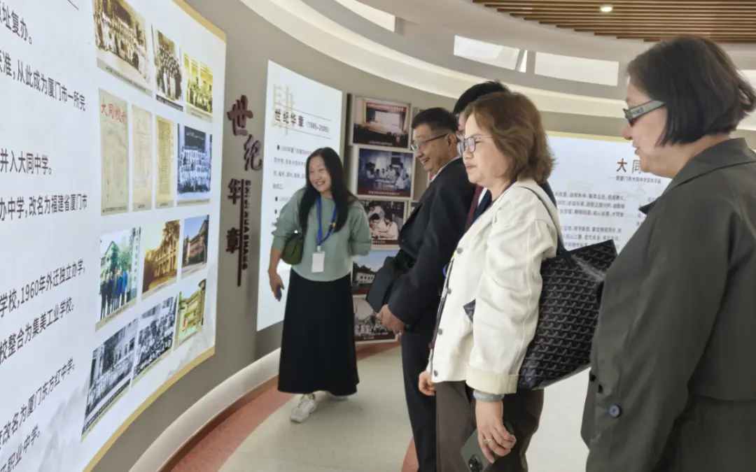 從「讀書不忘救國」到「請黨放心、強國有我」，大同中學始終將個人成長、學校發展與國家命運緊密相連。