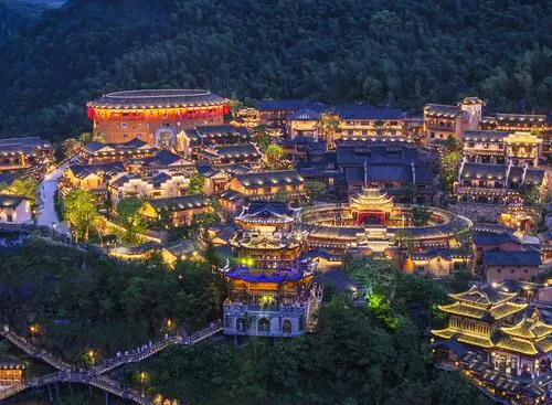 近日一段關於中國江西上饒望仙谷美景的視頻在外網爆火，收獲大量網民點讚。(江西旅遊)