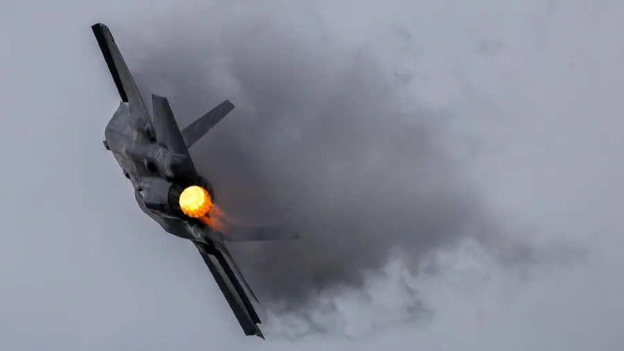 美國會報告曝光美空軍損失慘重 戰機損失總值逾 26 億美元的封面圖片