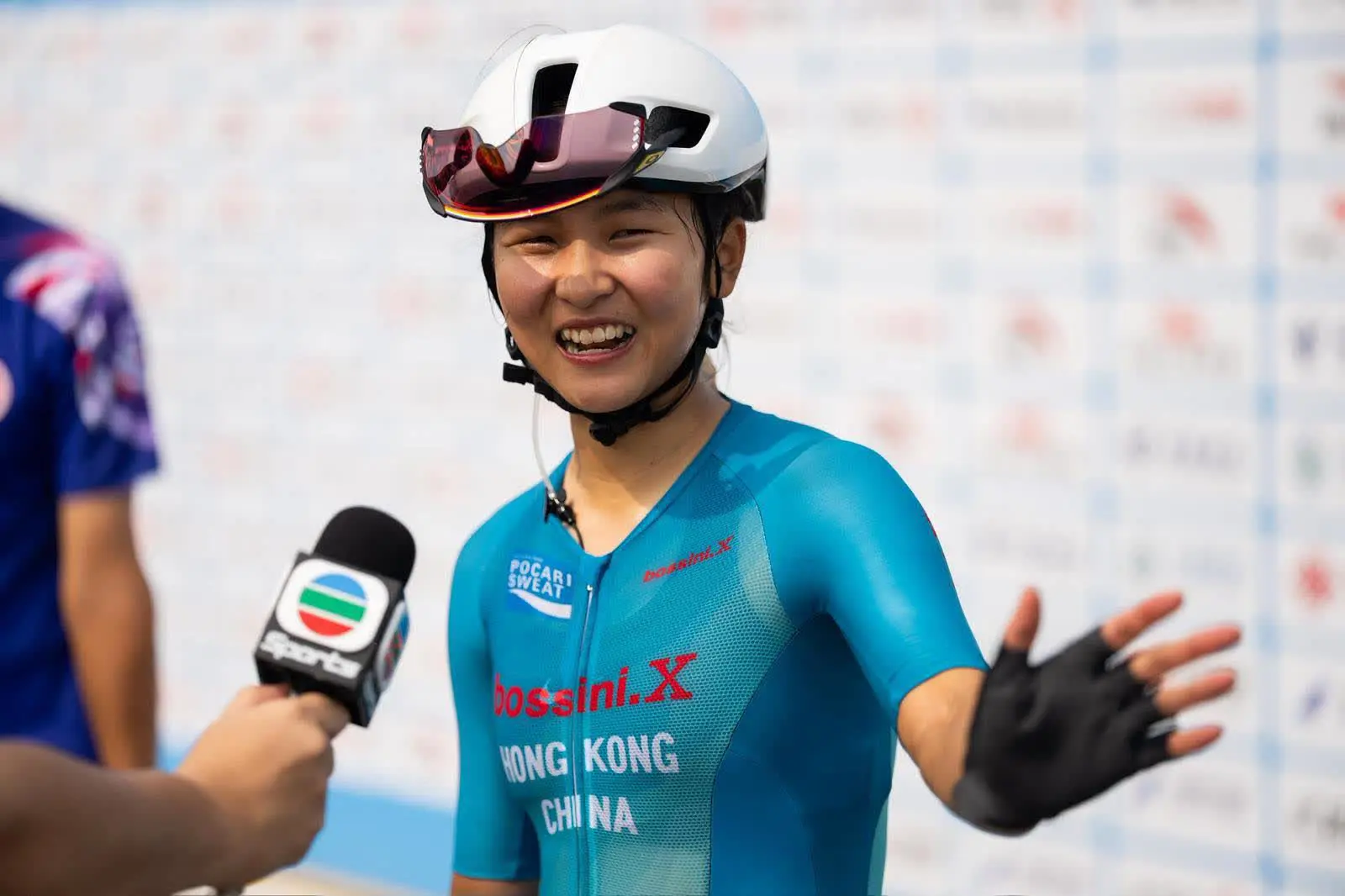 在賽後的訪問中，李思穎感謝了隊友們的支持，特別是與她情同姐妹的楊倩玉。楊倩玉表示，李思穎在比賽前一天的自信言語給予了她很大的信心，讓她能全力協助Ceci爭金。(圖：羅淑佩@FB)