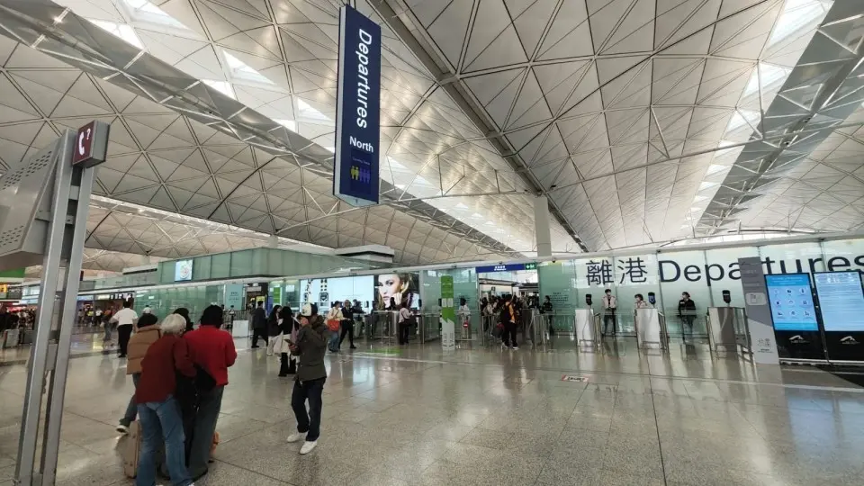 受到超強颱風巴威影響，多間航空公司宣布周五及周六有部分航班需要取消或改期。資料圖片