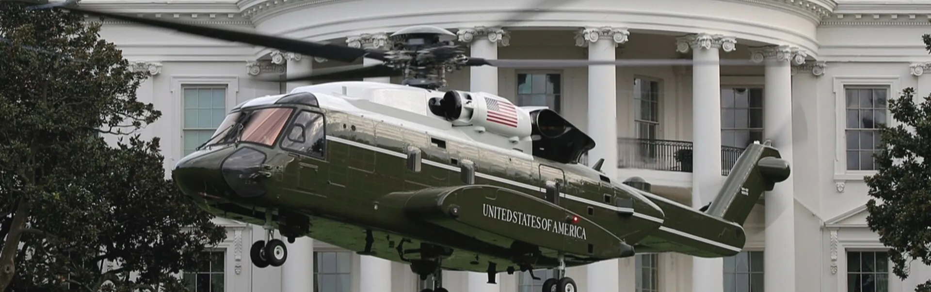 特朗普為凸顯美日同盟 邀日本首相搭「陸戰一號專機」登航母